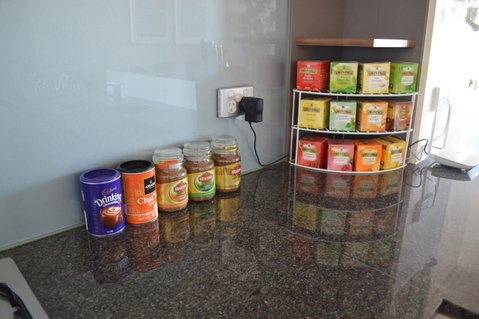 3BR Apartment At Victoria Tower Southbank - Kempsey Accommodation 5