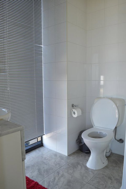 3BR Apartment At Victoria Tower Southbank - Kempsey Accommodation 8