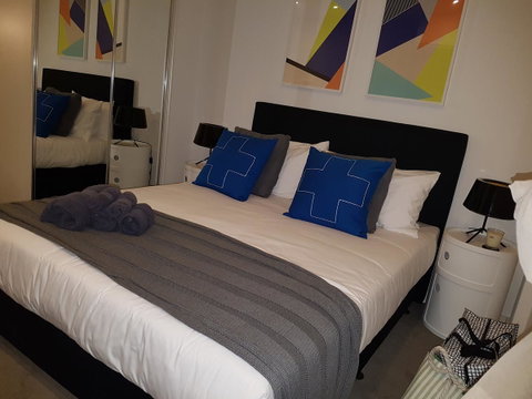Amazing Accommodations: Vogue - Kempsey Accommodation 0