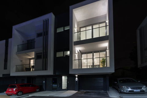 Doncaster Private Collection 2 Bed Townhouse@Pearl - Kempsey Accommodation 14