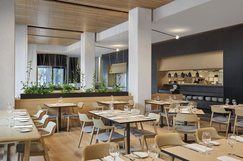 Vibe Hotel Melbourne Docklands - Kempsey Accommodation 35