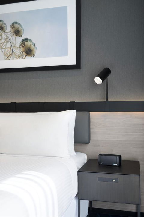Vibe Hotel Melbourne Docklands - Kempsey Accommodation 7