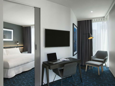 Vibe Hotel Melbourne Docklands - Kempsey Accommodation 12