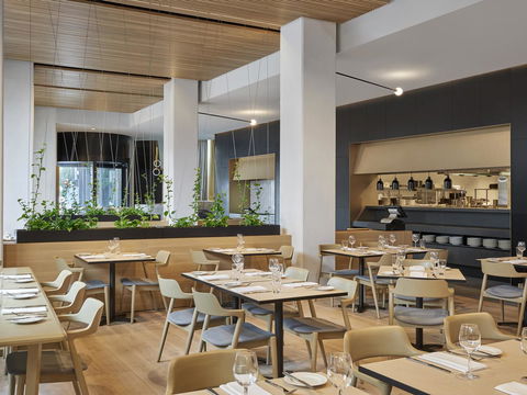 Vibe Hotel Melbourne Docklands - Kempsey Accommodation 19