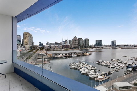 Docklands Private Collection - NEWQUAY - Kempsey Accommodation 2