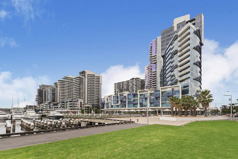 Docklands Private Collection - NEWQUAY - Kempsey Accommodation 0