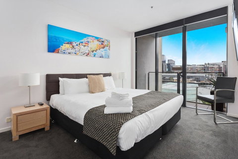Docklands Private Collection - NEWQUAY - Kempsey Accommodation 8