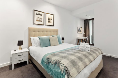 Docklands Private Collection - NEWQUAY - Kempsey Accommodation 11