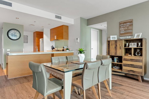Docklands Private Collection - NEWQUAY - Kempsey Accommodation 1