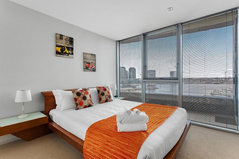 Docklands Private Collection - NEWQUAY - Kempsey Accommodation 4