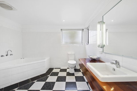 The International Motel Apollo Bay - Kempsey Accommodation 22