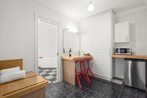 The International Motel Apollo Bay - Kempsey Accommodation 18