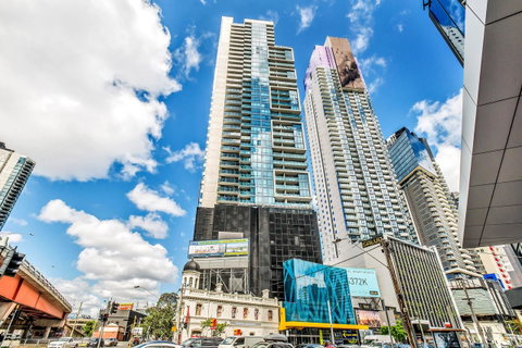 Cloud9 Luxury Apartments - Kempsey Accommodation 17