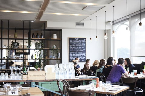 Plough Hotel - Kempsey Accommodation 16