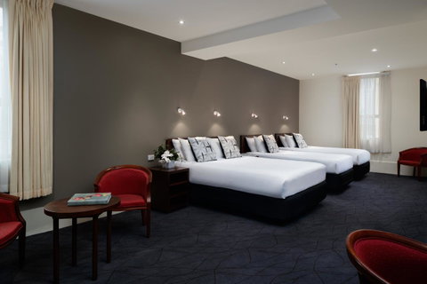 The Victoria Hotel - Kempsey Accommodation 2