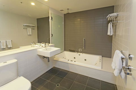 Causeway 353 Hotel - Kempsey Accommodation 35
