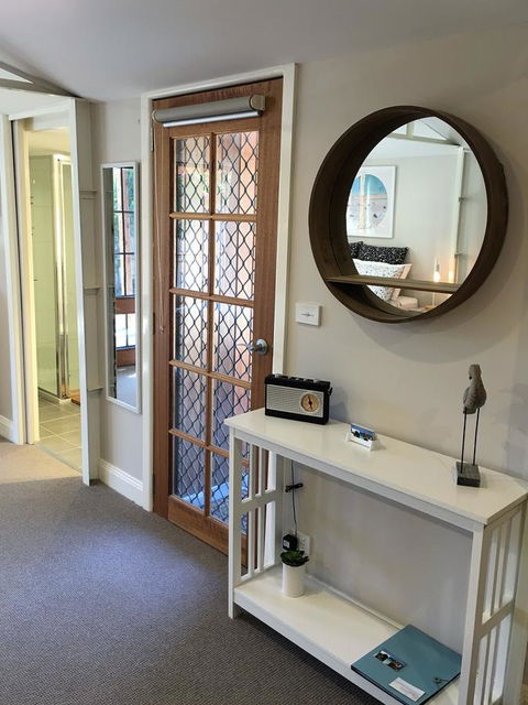 The Cosy Bungalow - Kempsey Accommodation 1