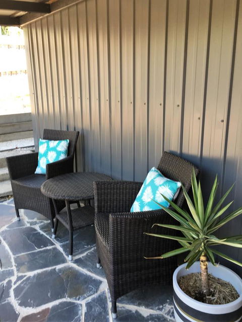 The Cosy Bungalow - Kempsey Accommodation 13
