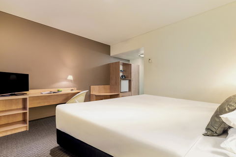 Ibis Melbourne Hotel And Apartments - Kempsey Accommodation 6
