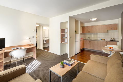 Ibis Melbourne Hotel And Apartments - Kempsey Accommodation 12
