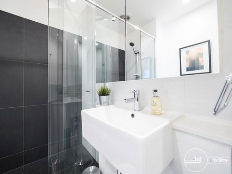 LittleStay Alessi - 2 Bedroom Aptm - Kempsey Accommodation 32