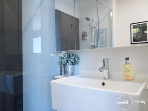 LittleStay Alessi - 2 Bedroom Aptm - Kempsey Accommodation 35