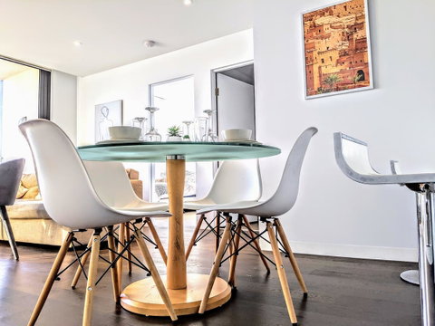Breathtaking View Apartment With Gym & Sauna - Kempsey Accommodation 24