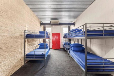 Summer House Melbourne - Kempsey Accommodation 11