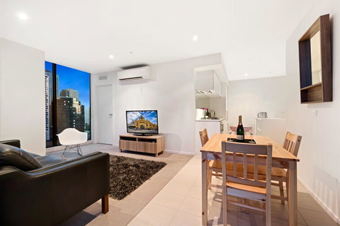 Premier Stays Melbourne - Kempsey Accommodation 6