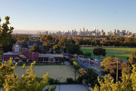 BestView St Kilda Spectacular Sunset Hideaway - Boutique Self-contained Luxury Apartment - Kempsey Accommodation 24