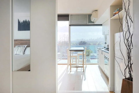 BestView St Kilda Spectacular Sunset Hideaway - Boutique Self-contained Luxury Apartment - Kempsey Accommodation 15