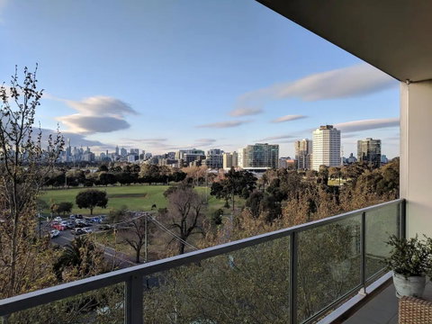 BestView St Kilda Spectacular Sunset Hideaway - Boutique Self-contained Luxury Apartment - Kempsey Accommodation 2
