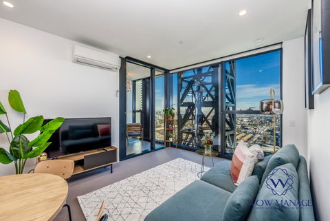 WOW Apartment On Lonsdale - Kempsey Accommodation 1