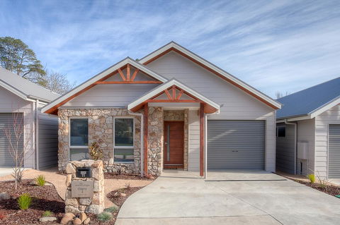 Luxury Abalina Cottages - Kempsey Accommodation 12