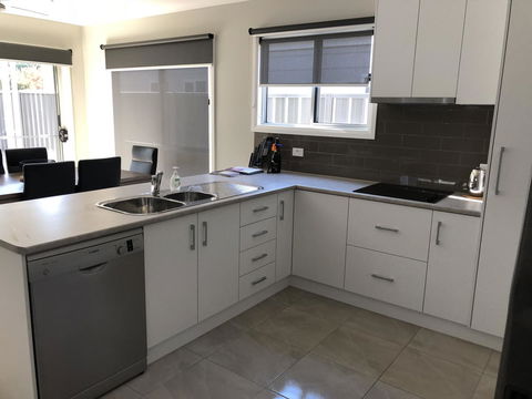 Luxury Abalina Cottages - Kempsey Accommodation 18