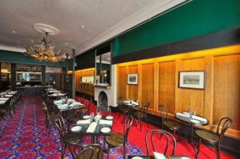 Middle Park Hotel - Kempsey Accommodation 19