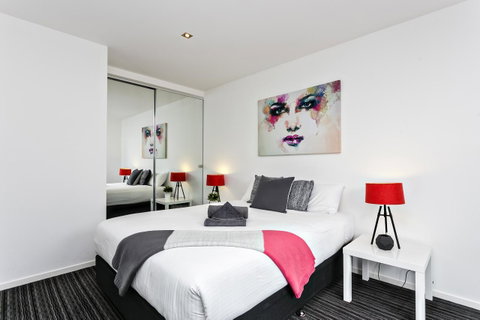 Complete Host Halo Apartments - Kempsey Accommodation 42