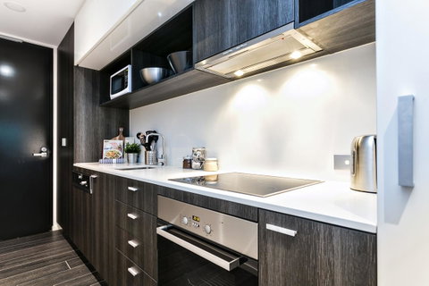 Complete Host Halo Apartments - Kempsey Accommodation 40