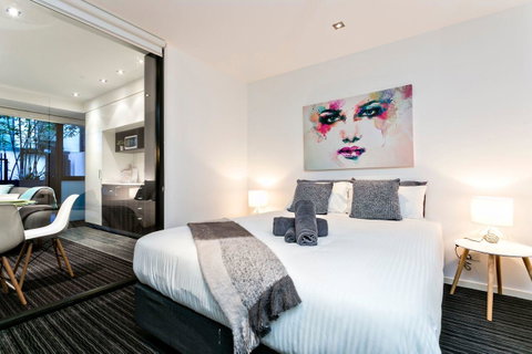 Complete Host Halo Apartments - Kempsey Accommodation 2