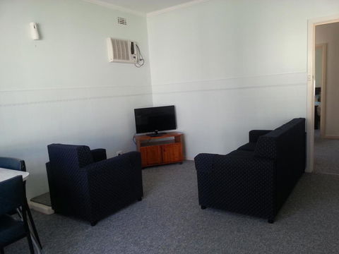 Beachcomber Holiday Units - Kempsey Accommodation 37