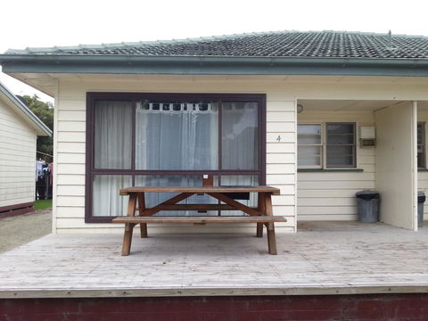 Beachcomber Holiday Units - Kempsey Accommodation 23