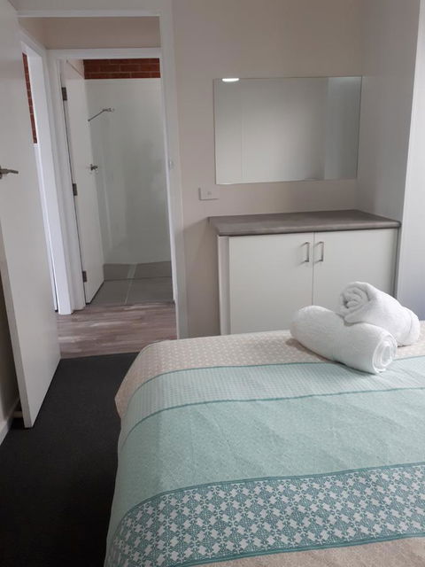 Beachcomber Holiday Units - Kempsey Accommodation 9