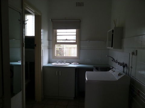 Beachcomber Holiday Units - Kempsey Accommodation 27