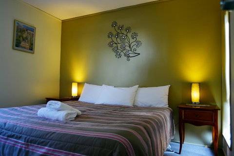 Executive Hideaway - Kempsey Accommodation 29