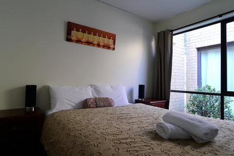 Executive Hideaway - Kempsey Accommodation 13