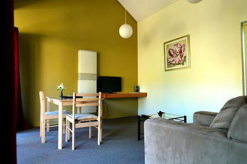 Executive Hideaway - Kempsey Accommodation 26
