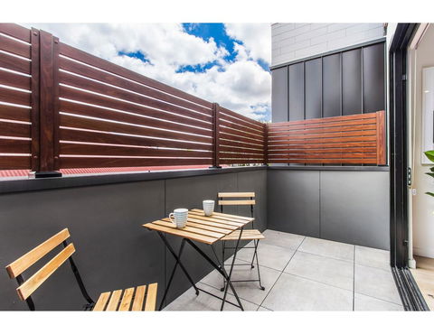 Boutique Apartment In Quiet, Sought-after Suburb - Kempsey Accommodation 2