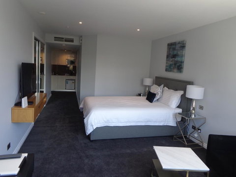 PrivateStudio In Quay West Building - Kempsey Accommodation 5