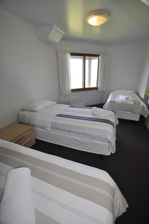 14 Steps - Kempsey Accommodation 5