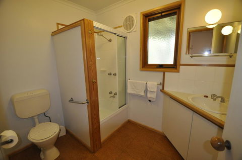 14 Steps - Kempsey Accommodation 8